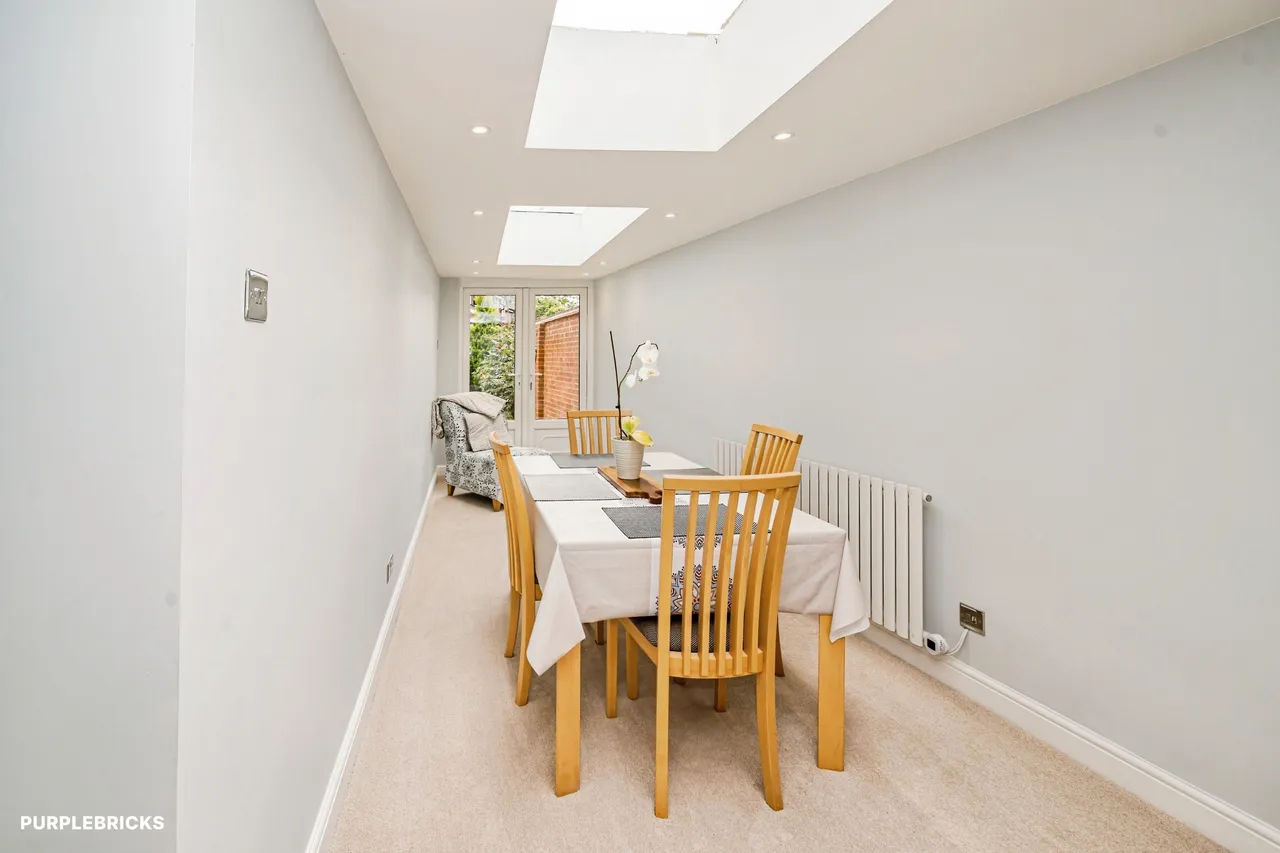 Barkus Way, High Wycombe, HP14, photo 11