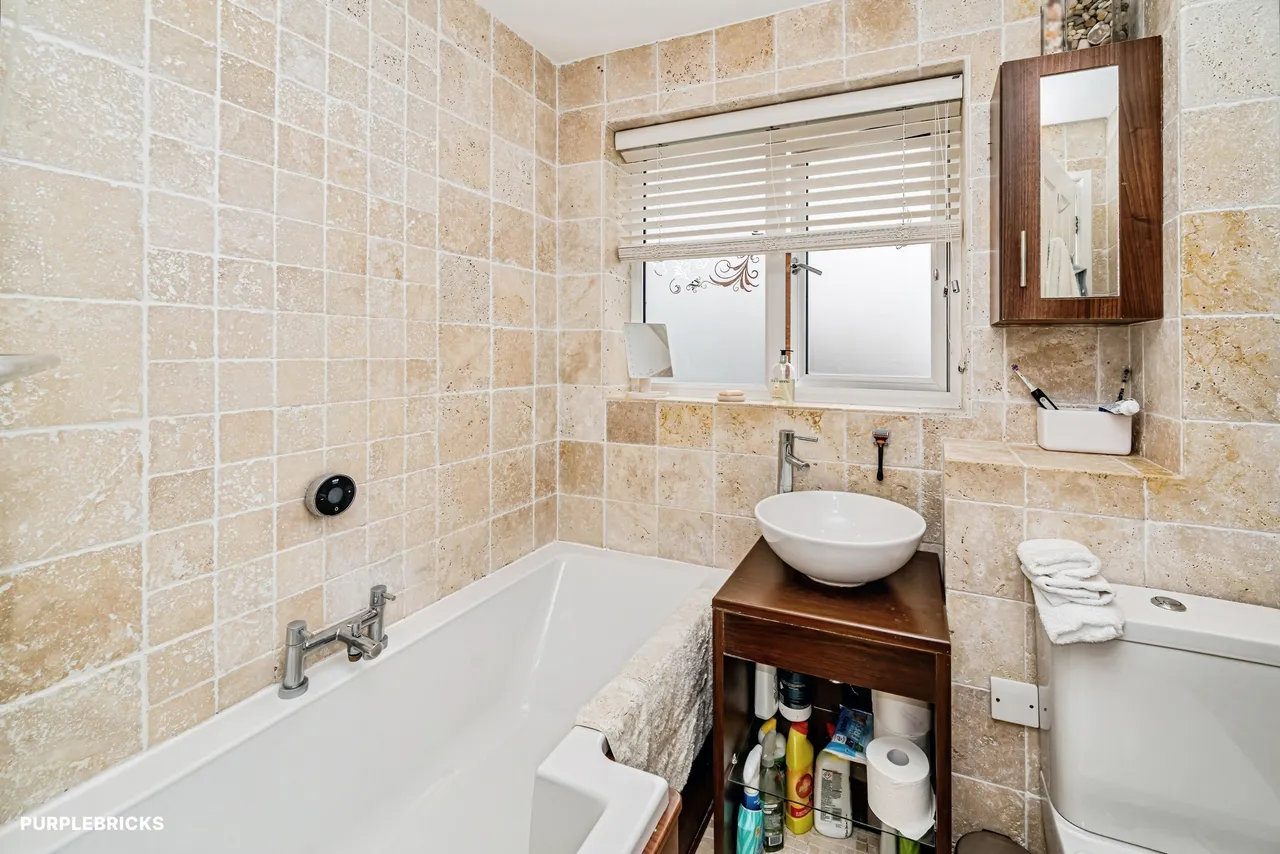Barkus Way, High Wycombe, HP14, photo 22