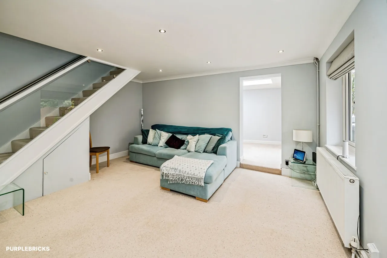 Barkus Way, High Wycombe, HP14, photo 7