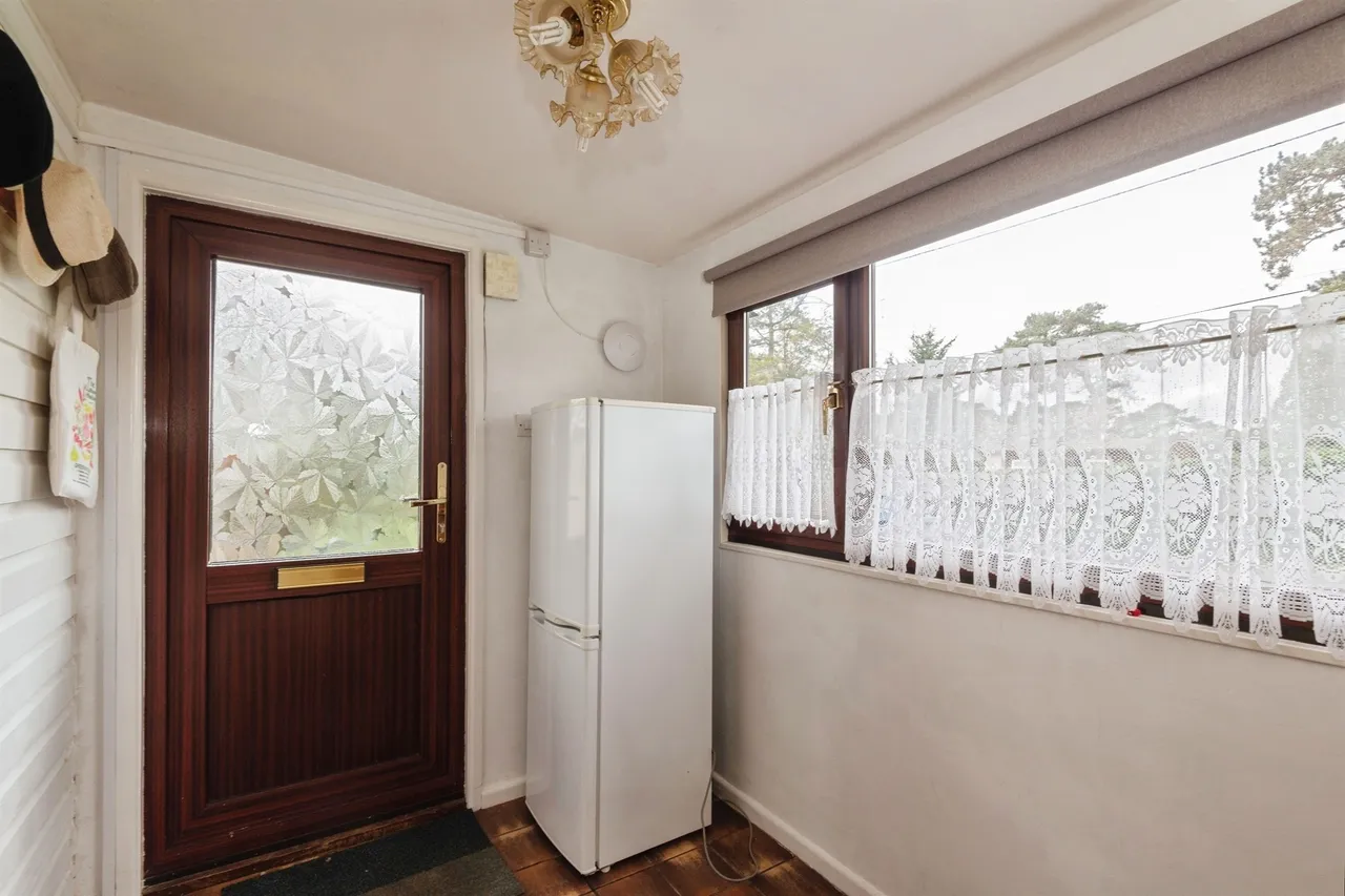 Cleeve Park, Chapel Cleeve, TA24, photo 10