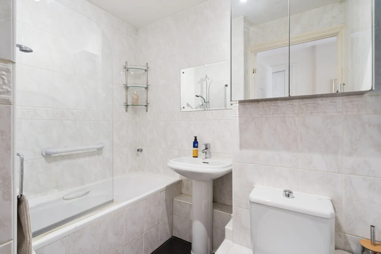 The Moorings Aldenham Road, Bushey, Bushey, WD23 2NR, photo 10