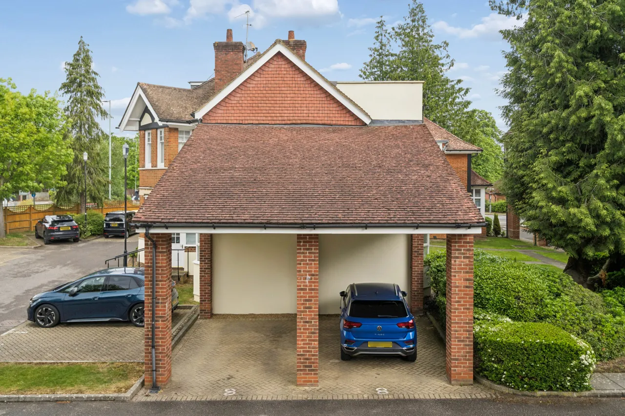 The Moorings Aldenham Road, Bushey, Bushey, WD23 2NR, photo 4