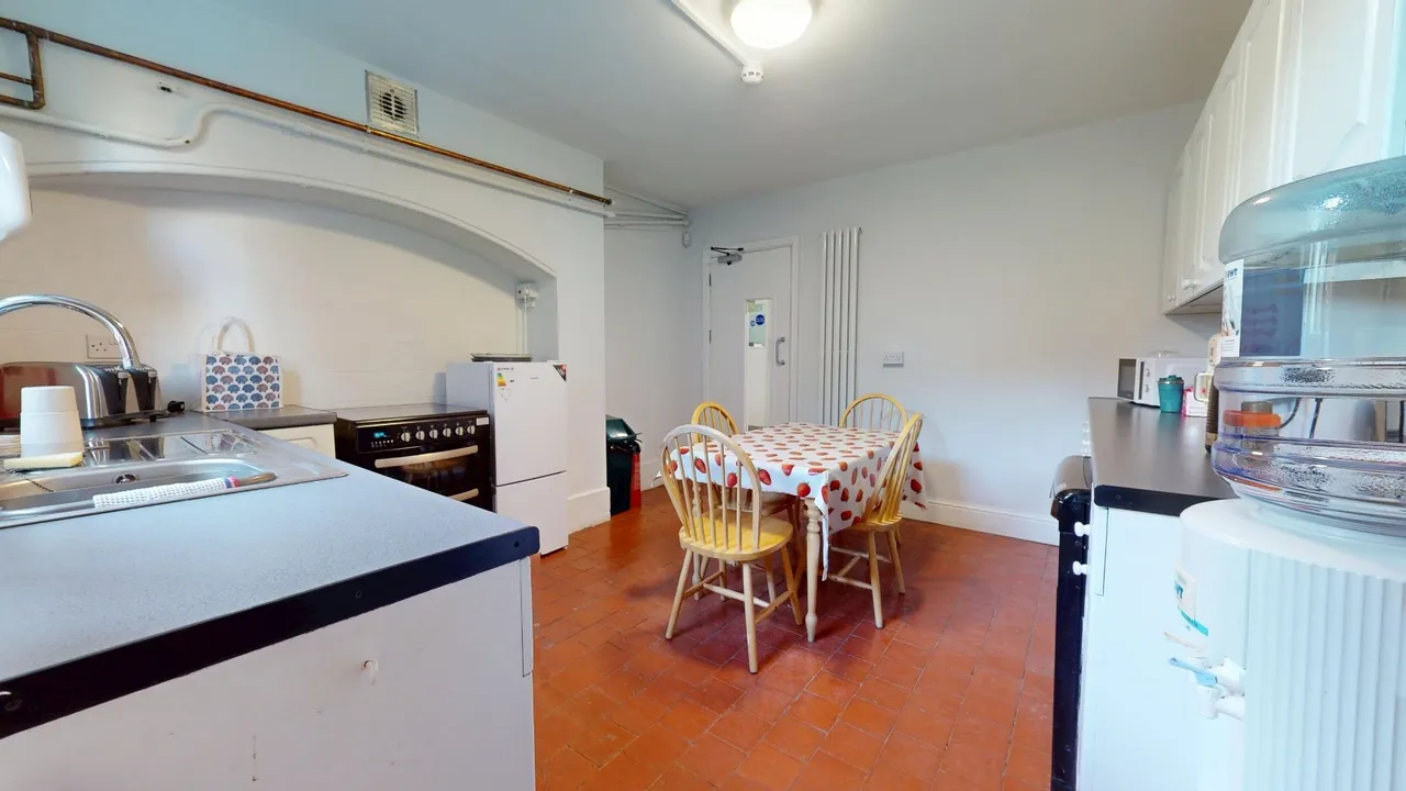 Woodthorne House, Sutherland Avenue, Wellington TF1 3BL, photo 2