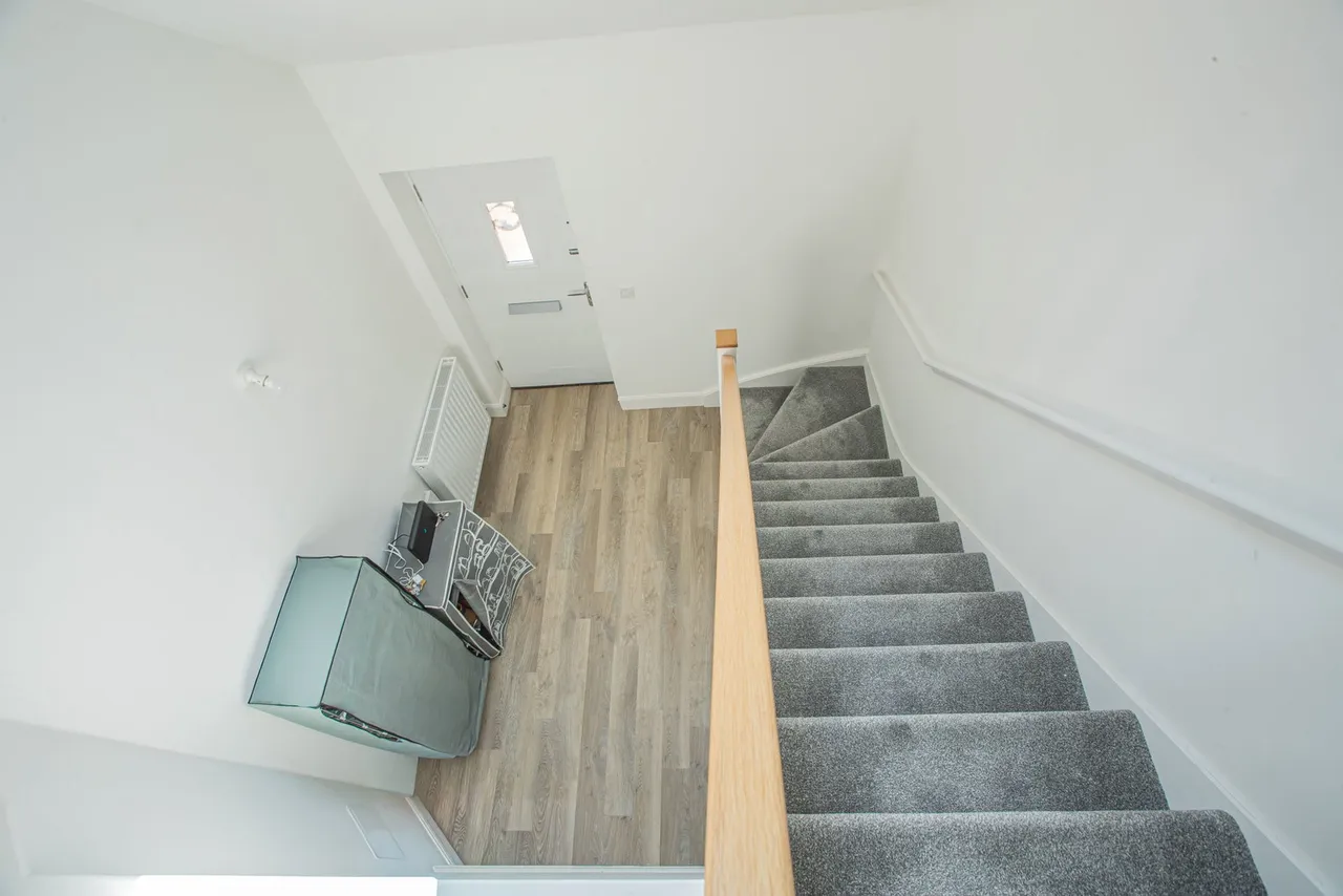 Brays Avenue, Tetbury, photo 7