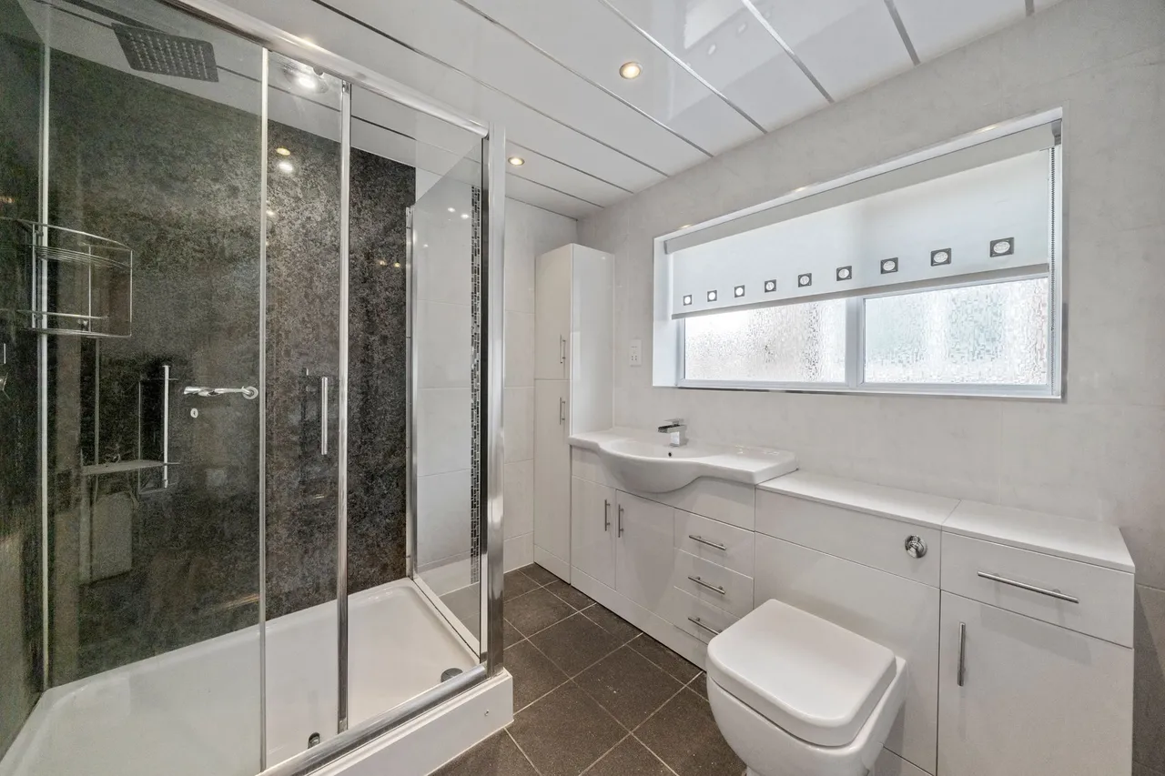 Charles Street, Leigh, Leigh, WN7 1PP, photo 17