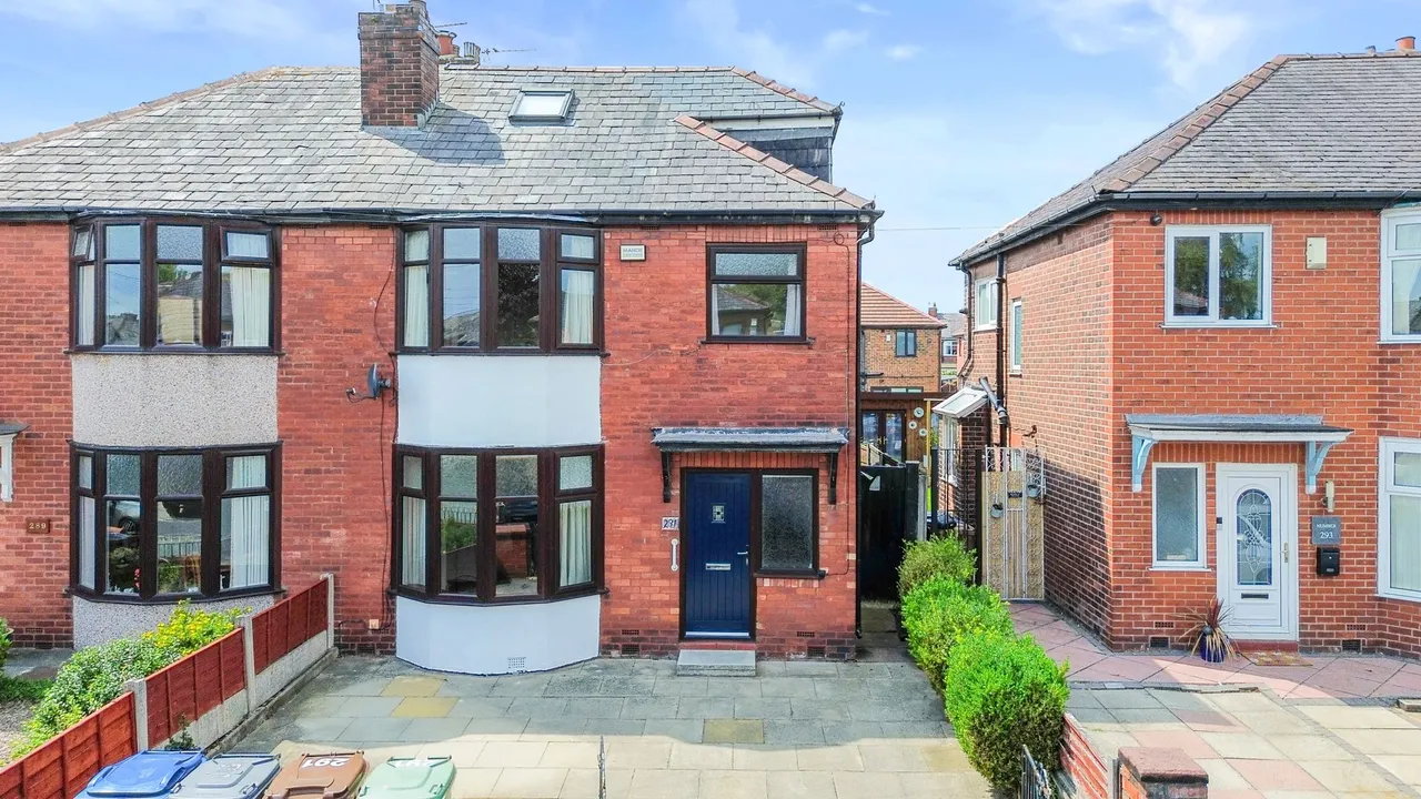 3 bed house for sale — Charles Street, Leigh, Leigh, WN7 1PP