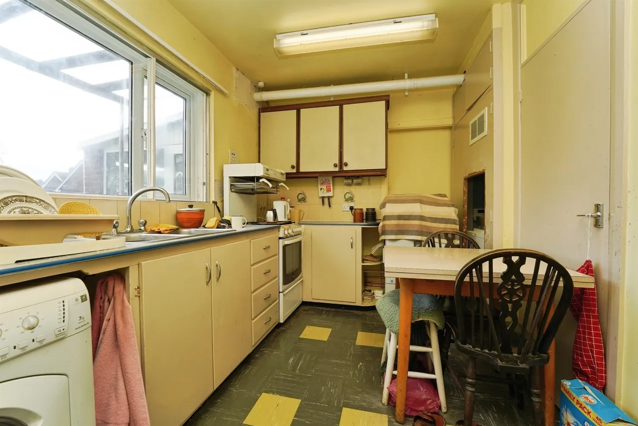 Charles Way, Malvern, WR14, photo 10