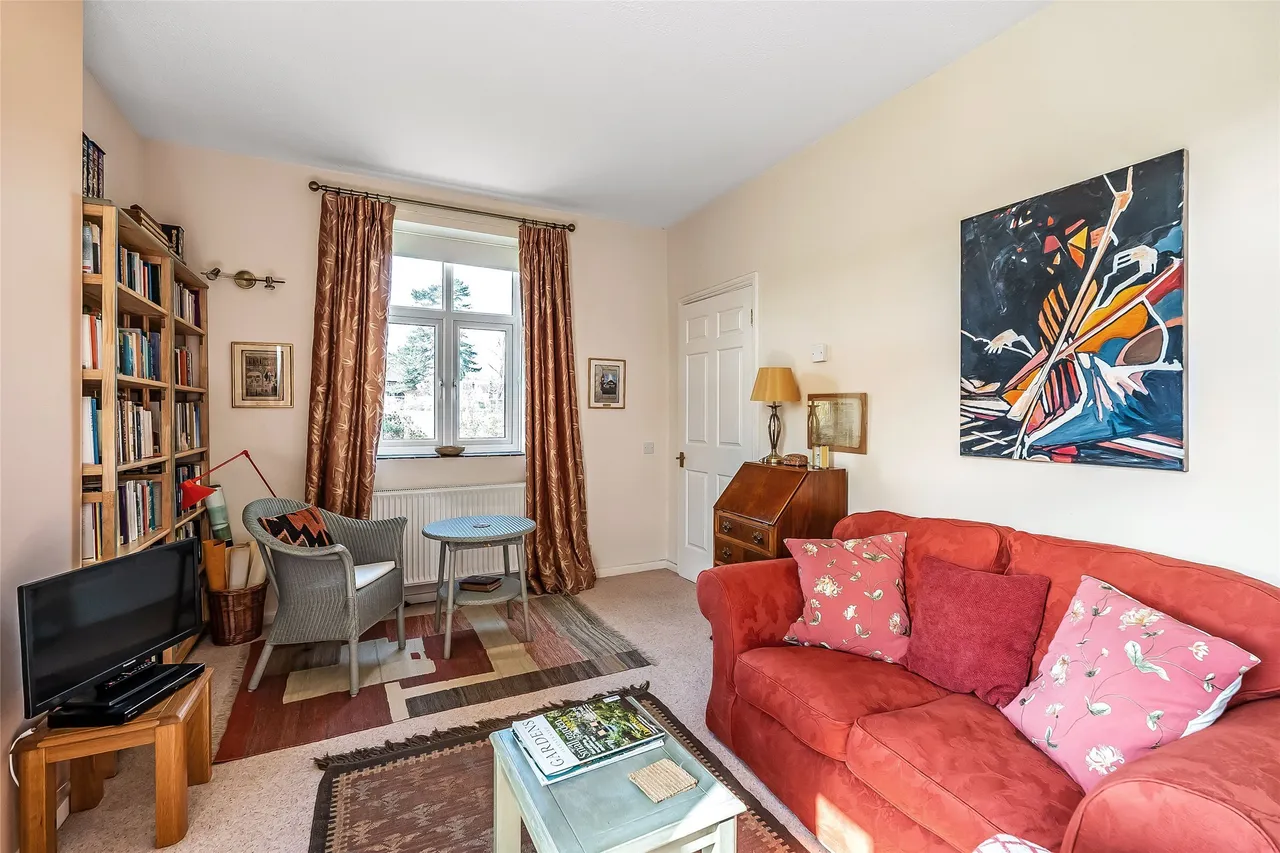 Glebe Road, Dorking, RH4, photo 10