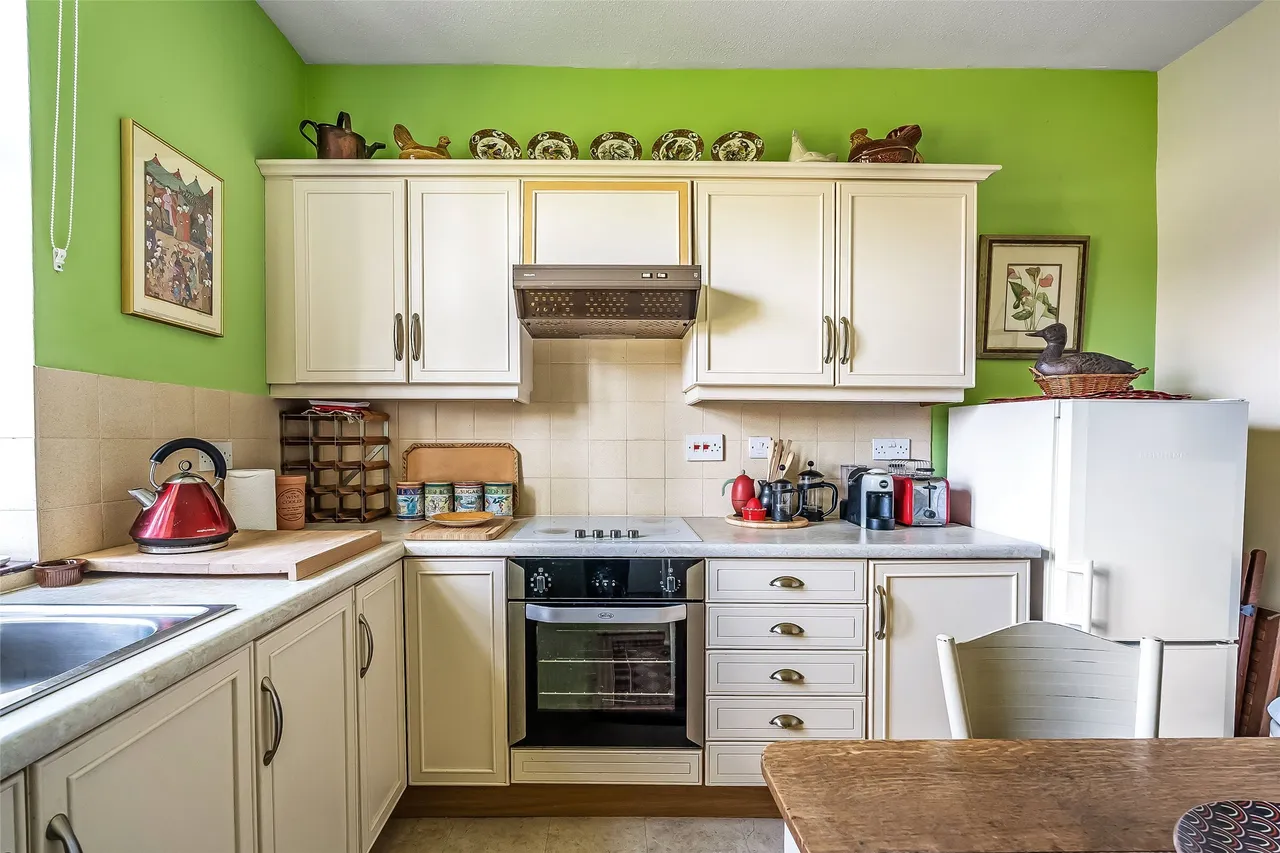 Glebe Road, Dorking, RH4, photo 3
