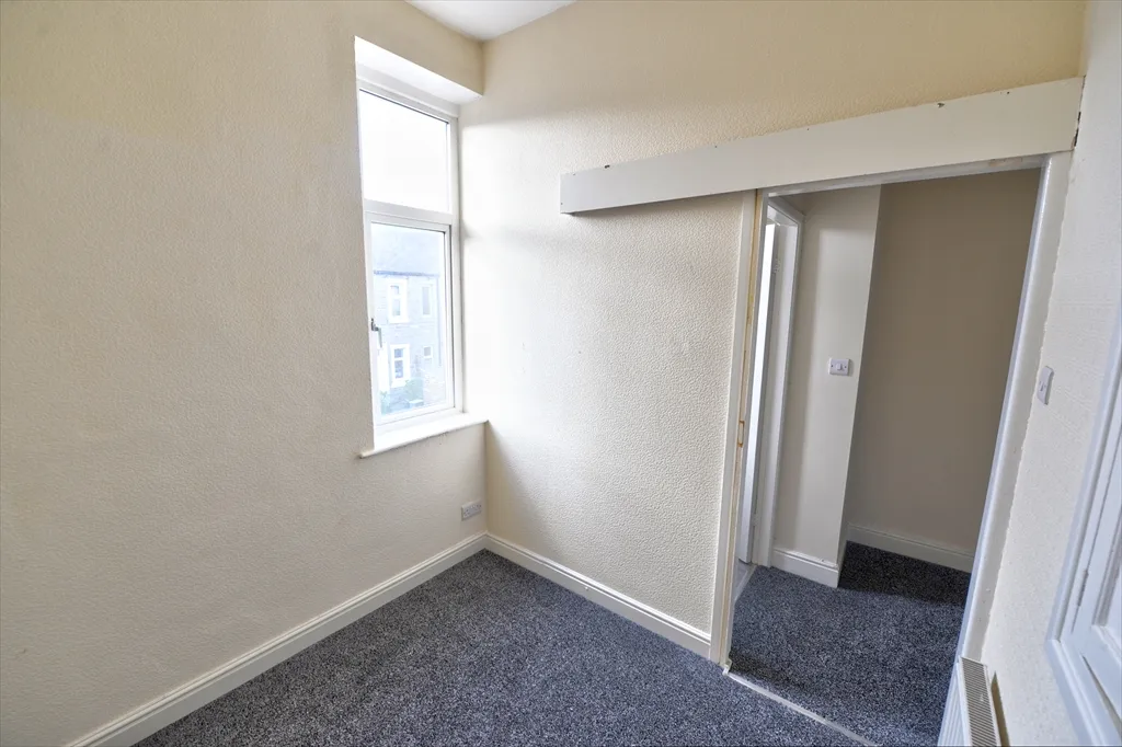 Victoria Road, Earby, BB18, photo 8