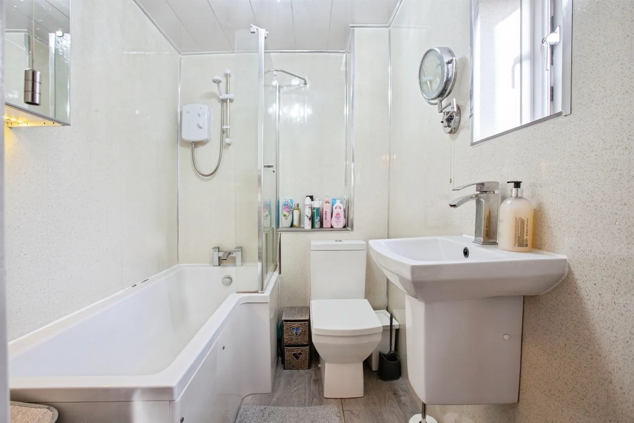 Hoober View, Rawmarsh, S62, photo 15