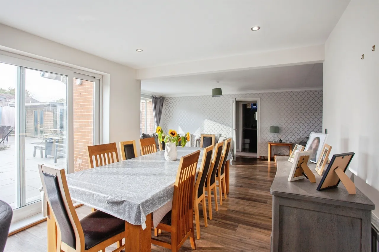 Hoober View, Rawmarsh, S62, photo 6