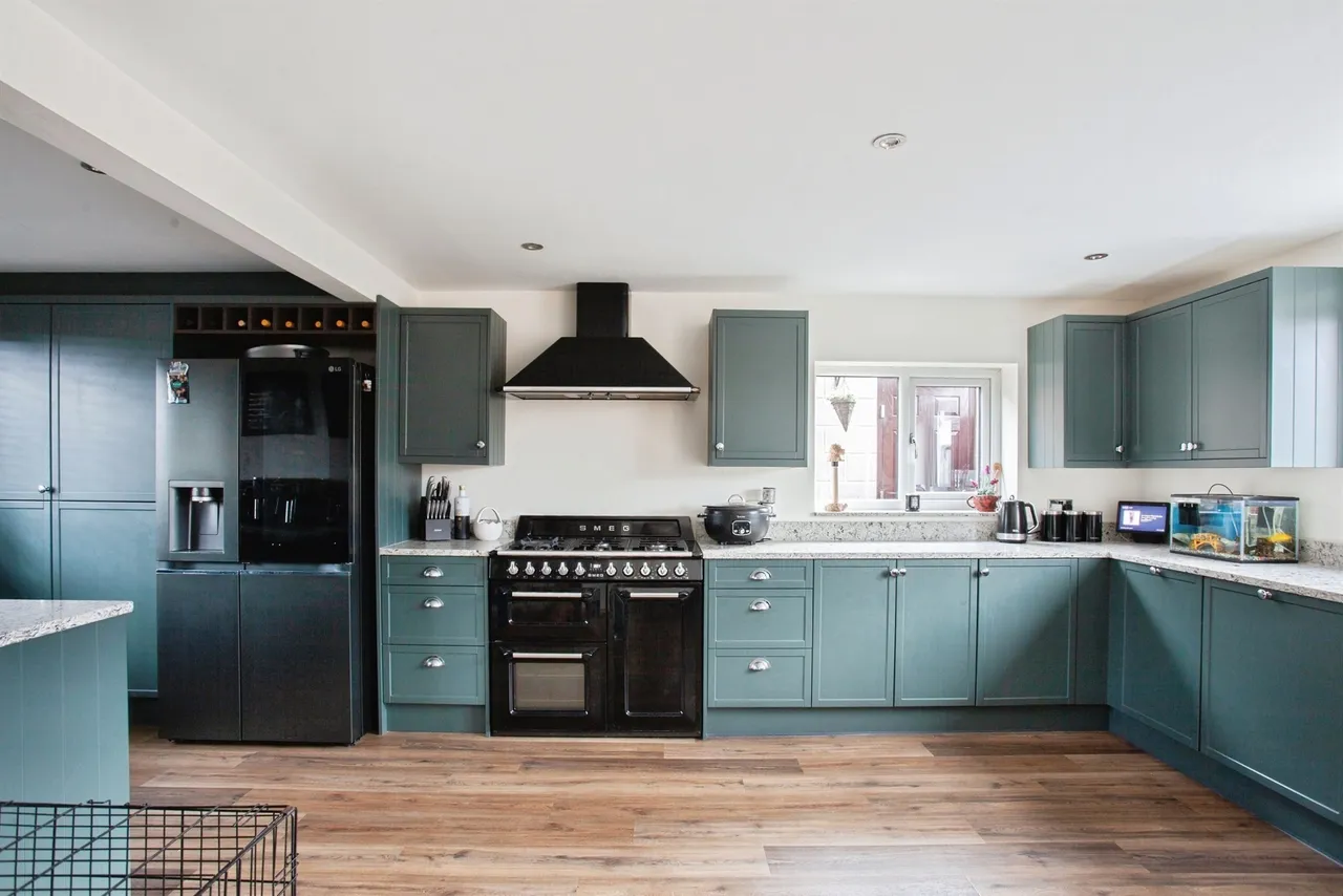 Hoober View, Rawmarsh, S62, photo 7