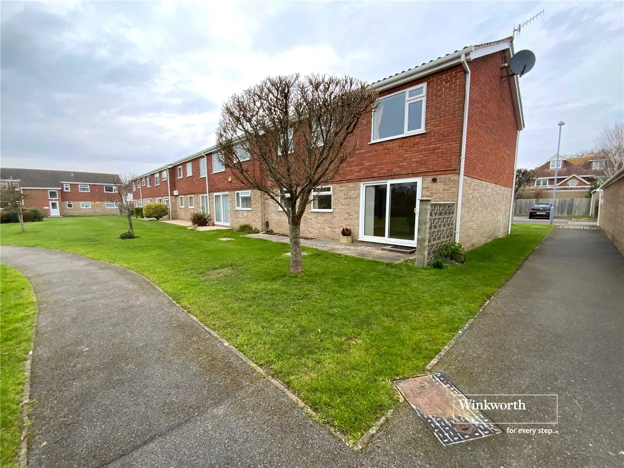 The Lawns, Waterford Road, Highcliffe, Christchurch, BH23, photo 9