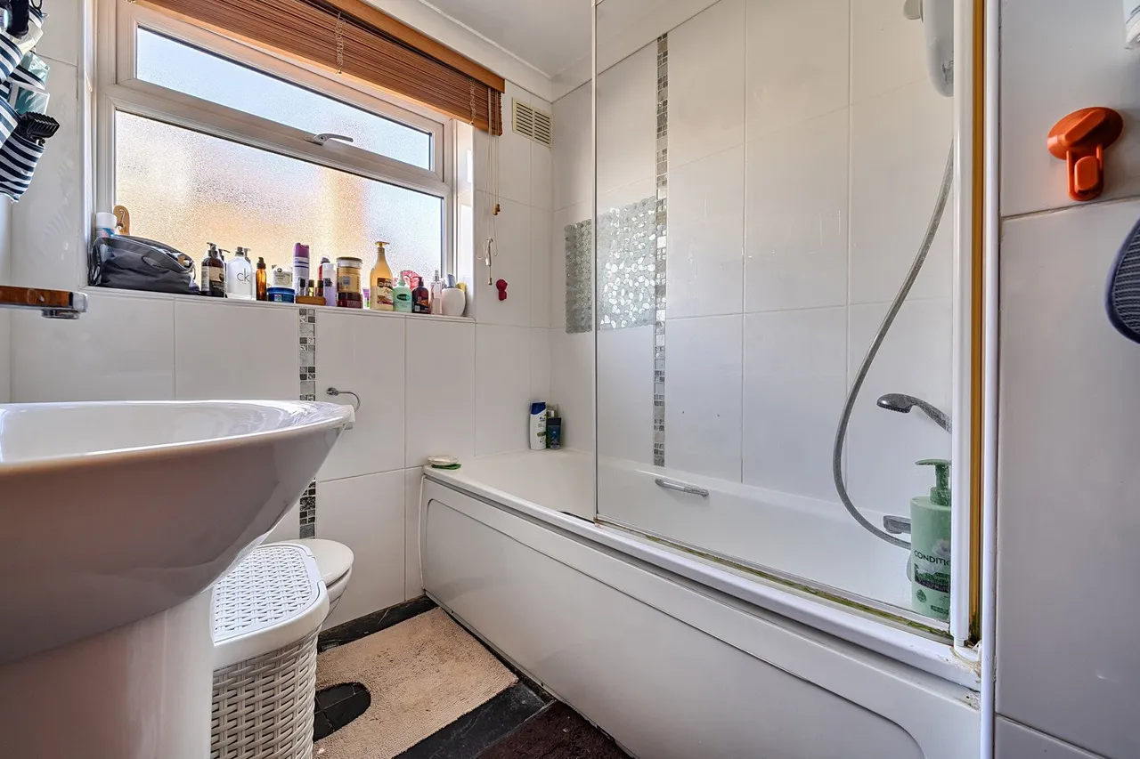 Court Road, BR6, photo 13