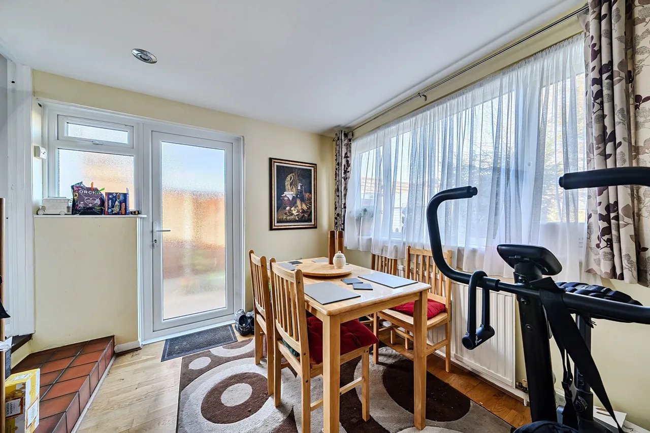 Court Road, BR6, photo 11