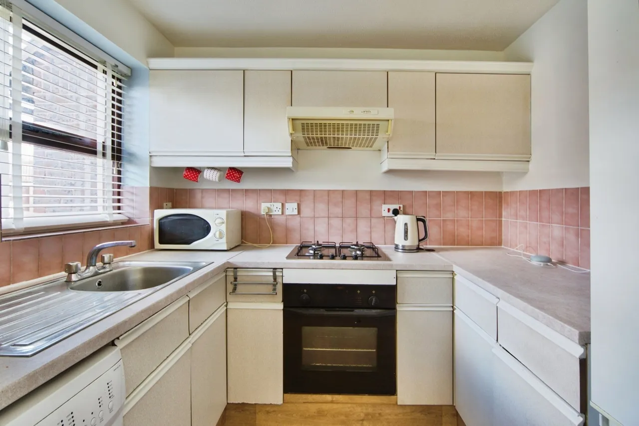 Hickman Close, London, E16, photo 7