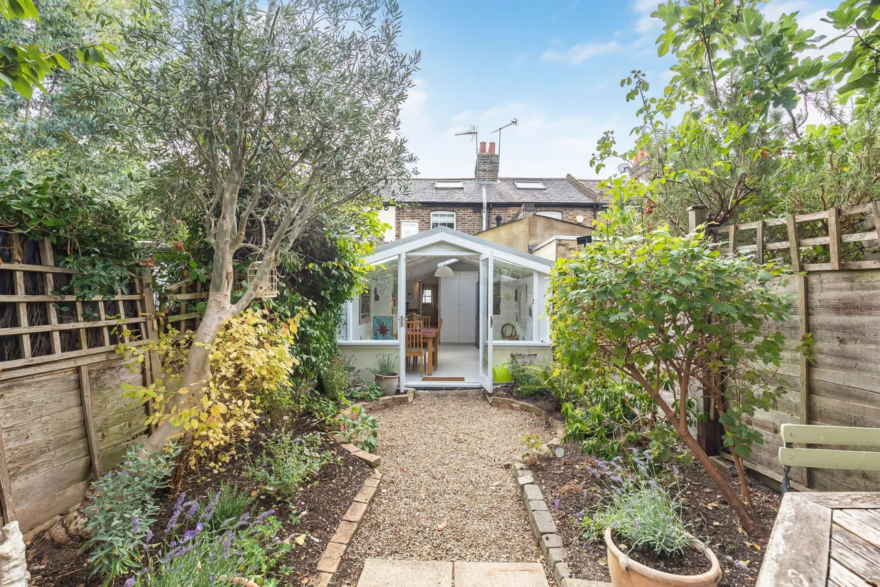 Railway Side, Barnes, SW13 0PN, photo 12