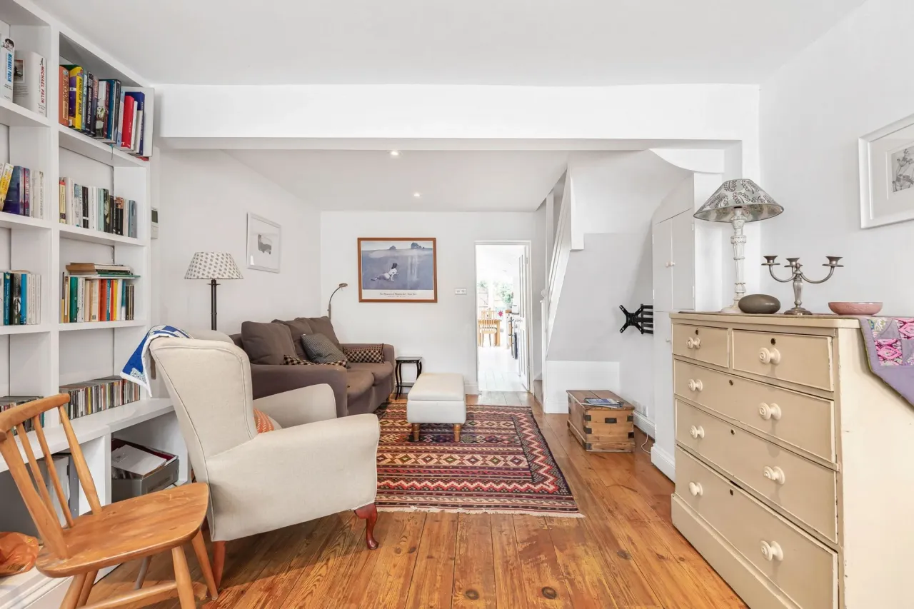 Railway Side, Barnes, SW13 0PN, photo 18