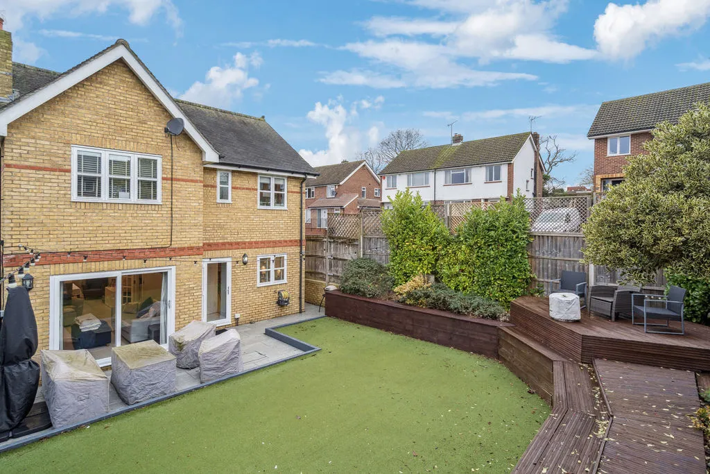 Woodland Way, Marlow SL7 3LD, photo 17