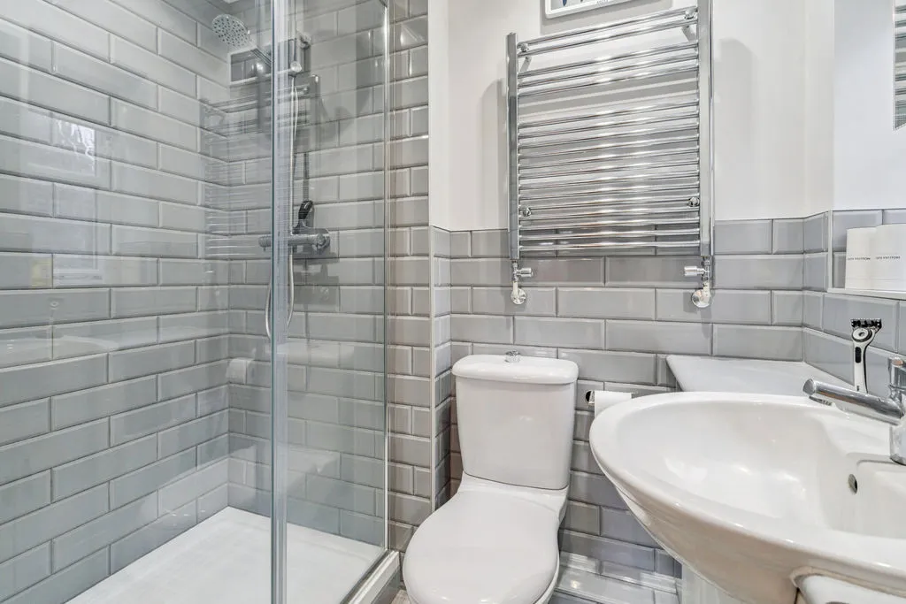 Woodland Way, Marlow SL7 3LD, photo 11