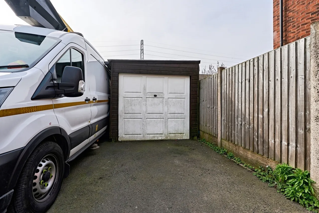Burdock Close, Walsall, West Midlands, WS5, photo 19