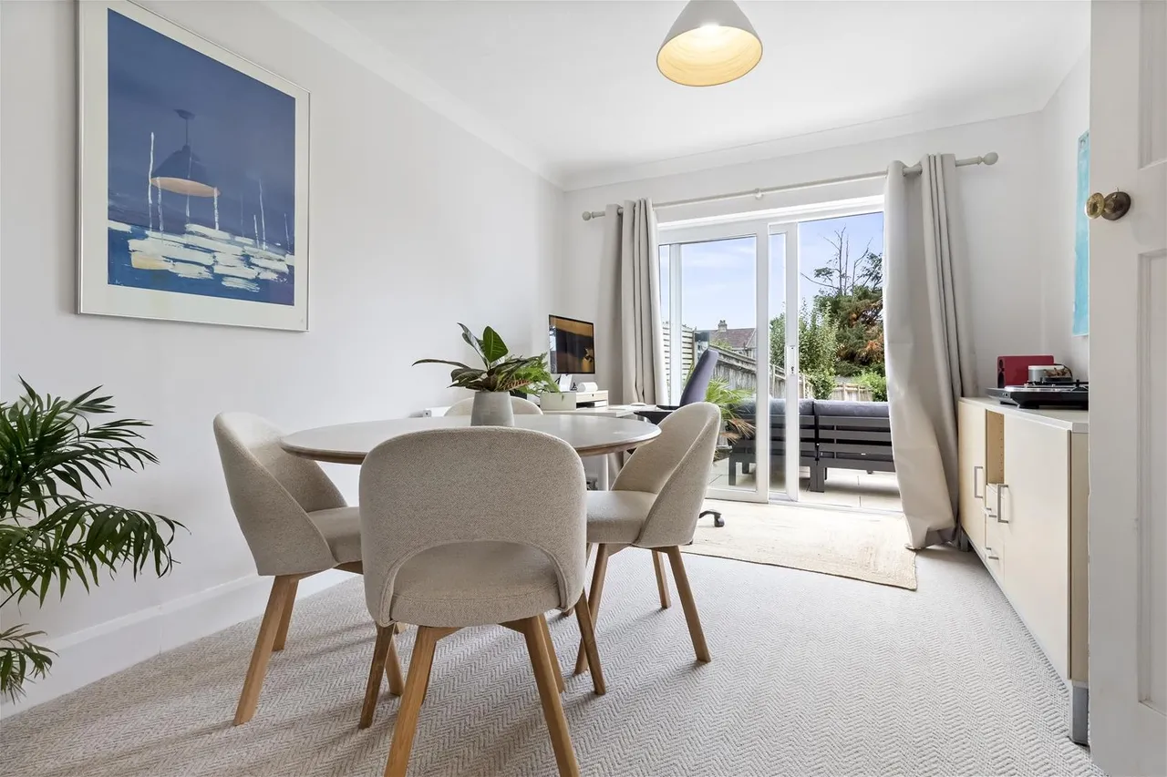 Downlands Avenue, Worthing, photo 6
