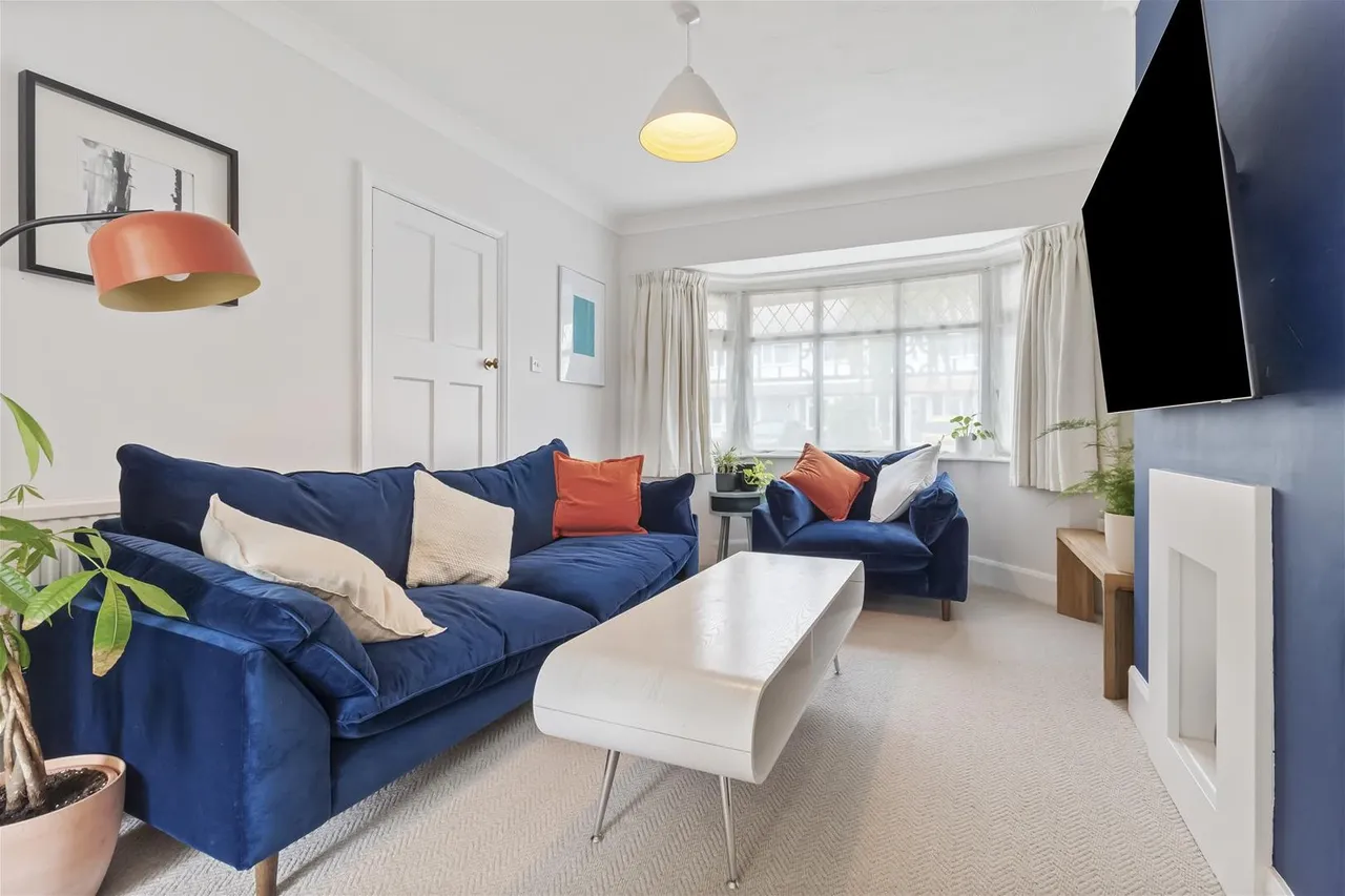 Downlands Avenue, Worthing, photo 3