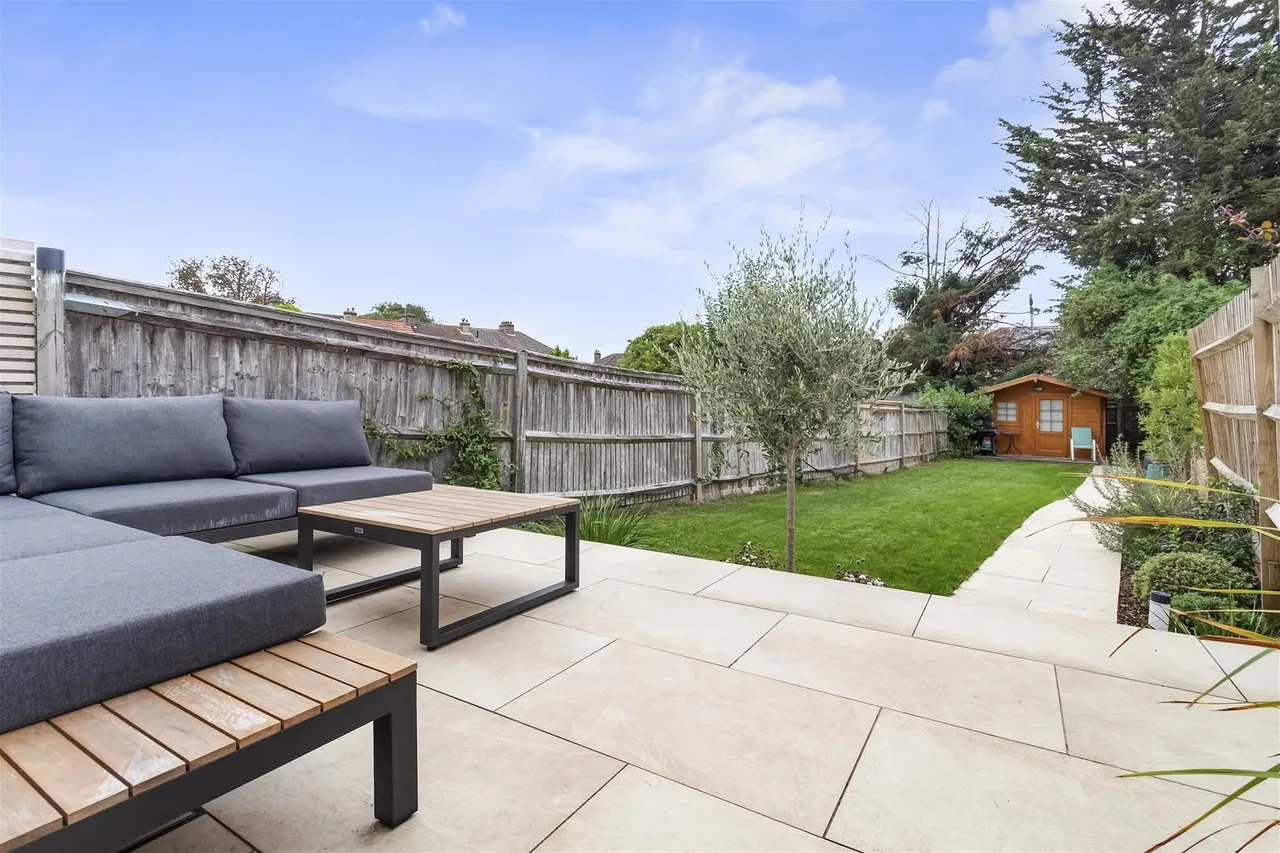 Downlands Avenue, Worthing, photo 8
