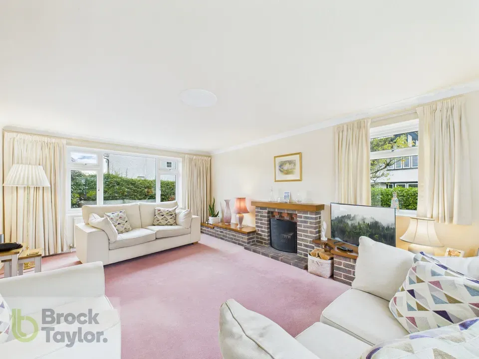 Rose Cottage Lane, Staplefield, photo 4