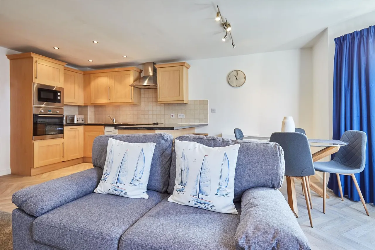 North Marine Road, Scarborough YO12 7HU, photo 10