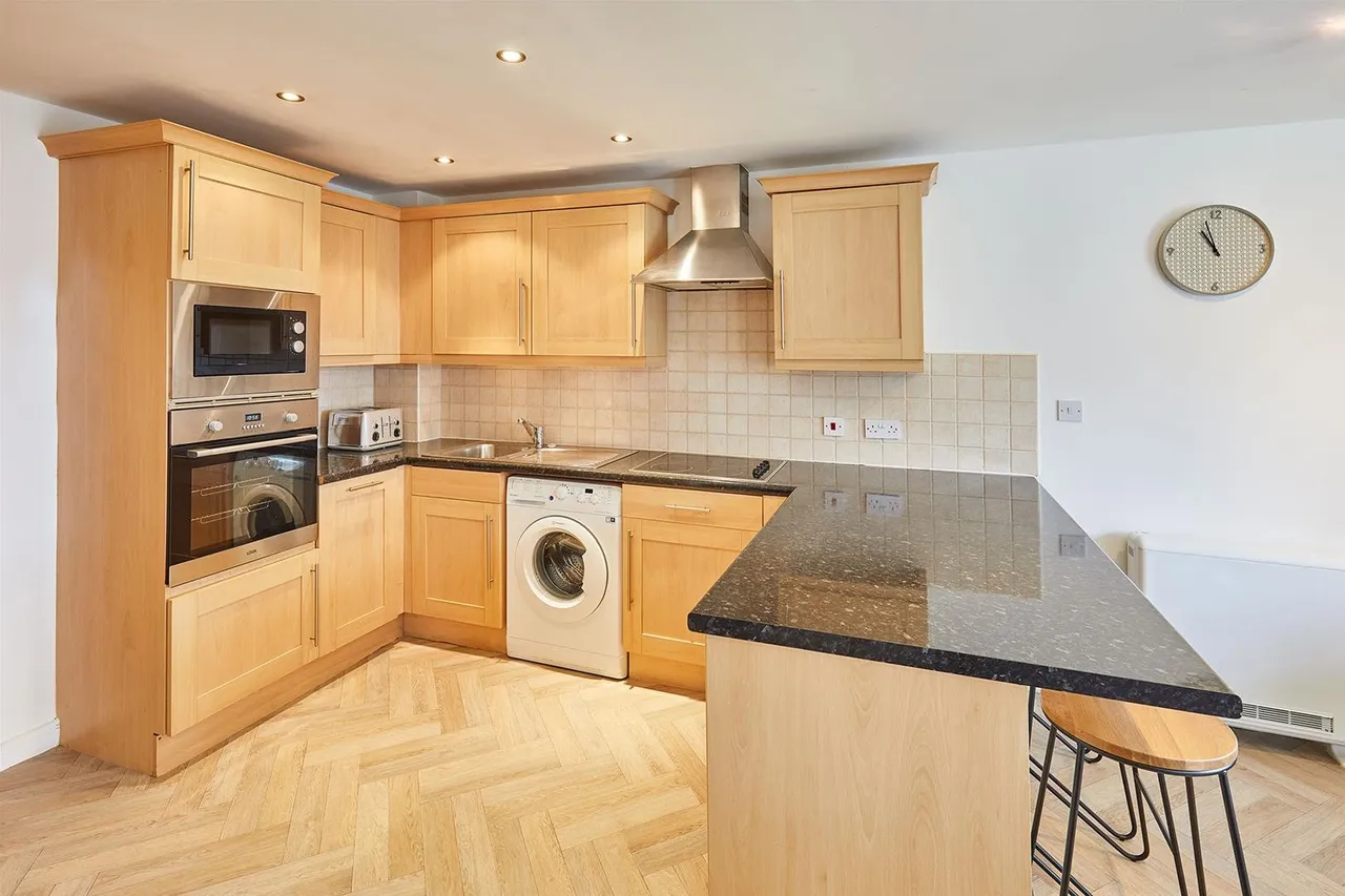 North Marine Road, Scarborough YO12 7HU, photo 4