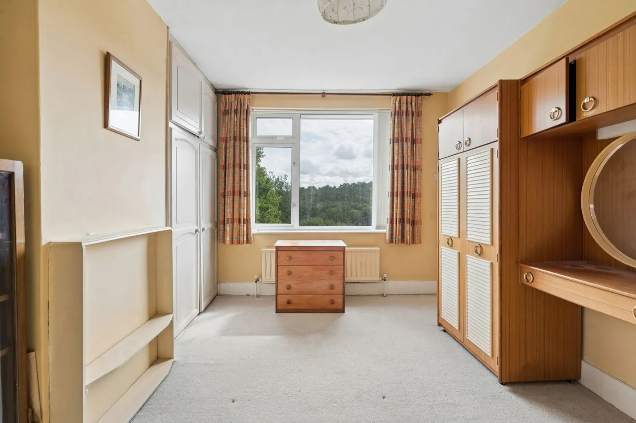 Pinewood Road, High Wycombe, HP12, photo 11