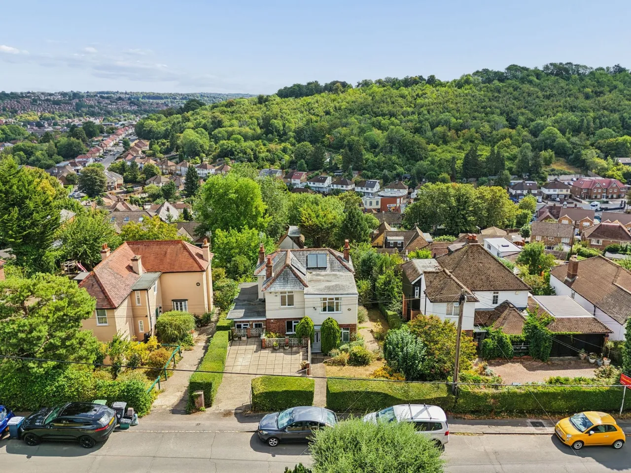 Pinewood Road, High Wycombe, HP12, photo 17