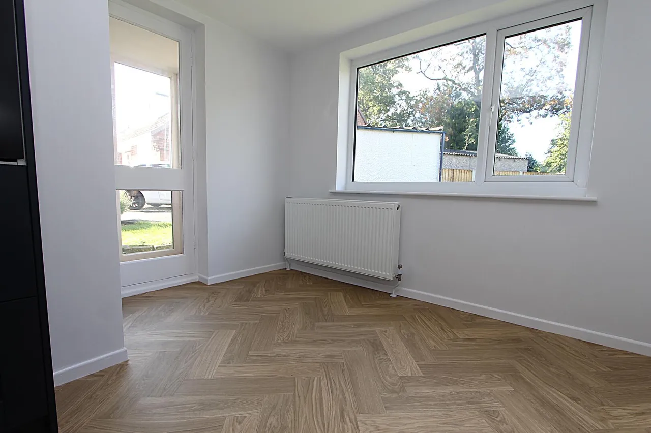 Pinewood Close, Kidderminster, photo 4