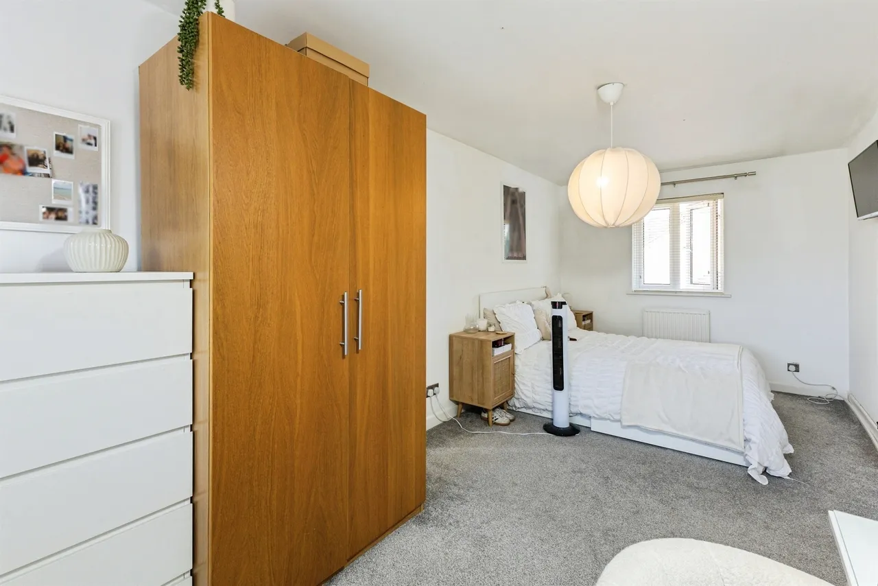 Driftway Close, Lower Earley, RG6, photo 13