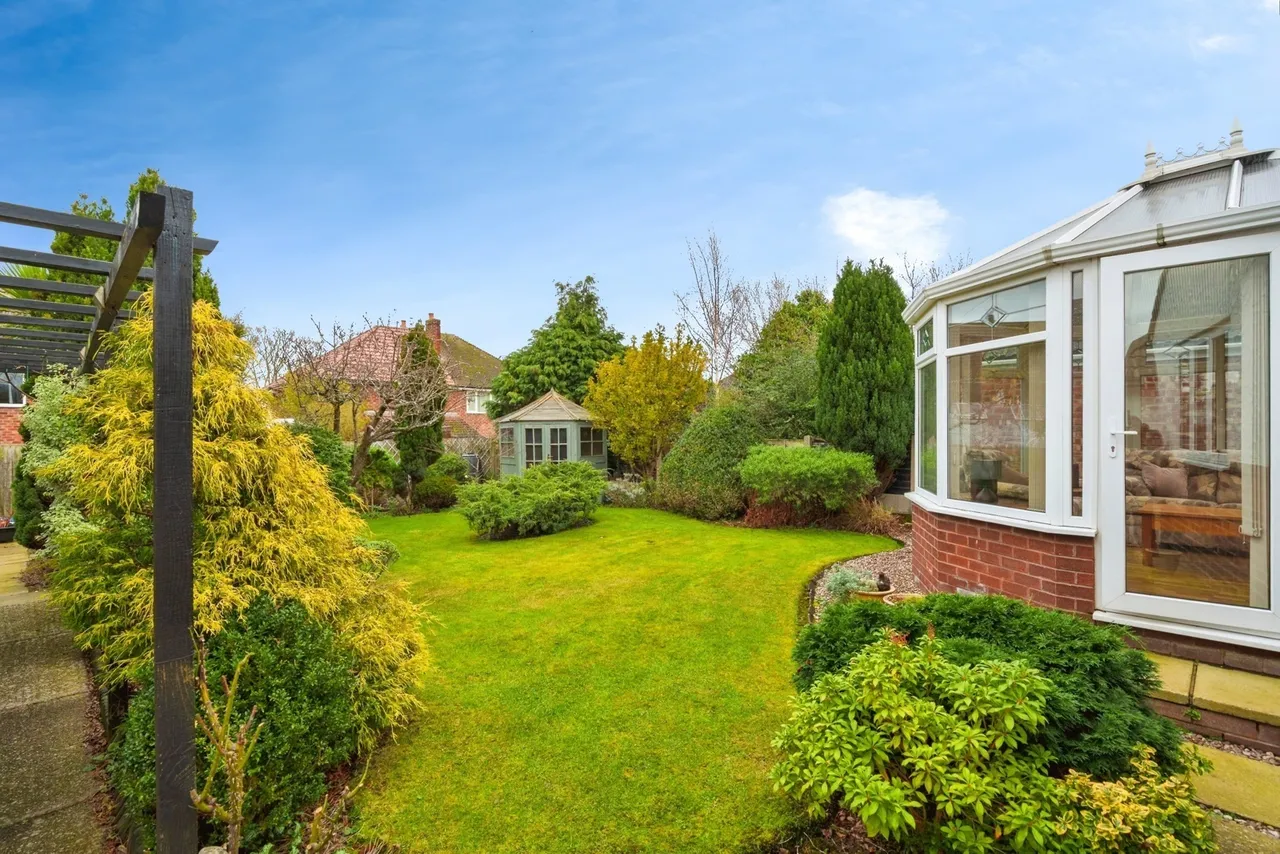 Queensbury, Wirral, CH48, photo 30