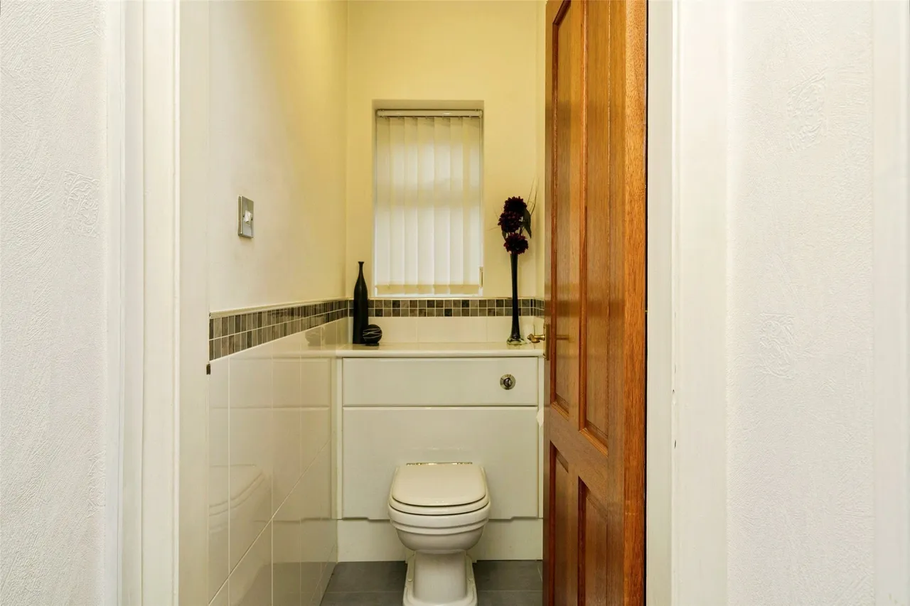 Queensbury, Wirral, CH48, photo 10