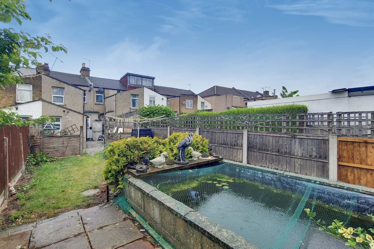 256 Hertford Road, Edmonton, London, N9 7HE, photo 15