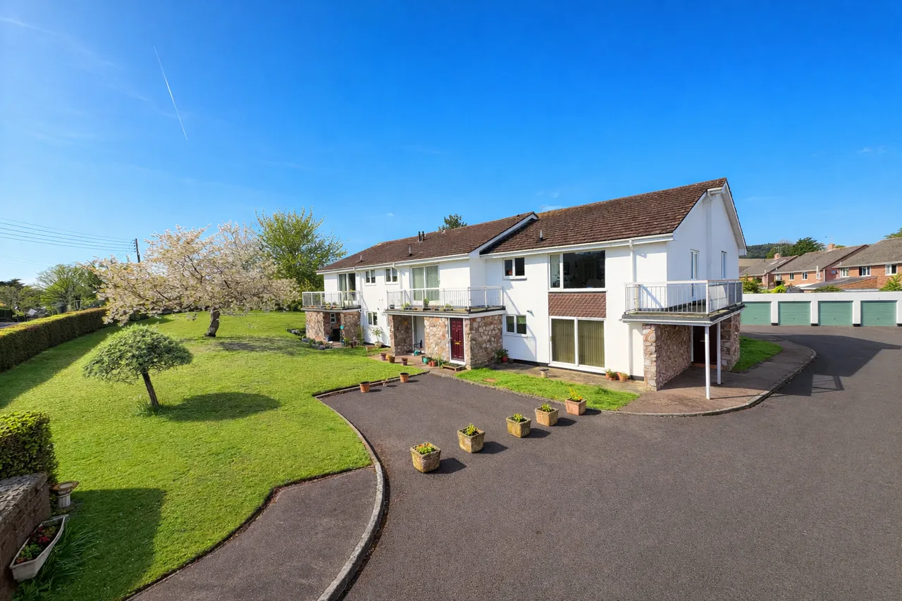 2 bed property for sale — Orchardside, Sidford Road, Sidmouth, EX10