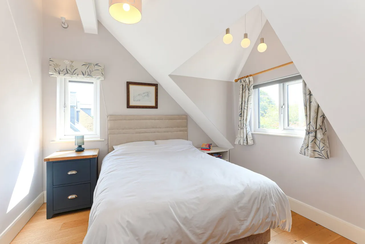 Cooper Lane, Hoylandswaine, S36, photo 36