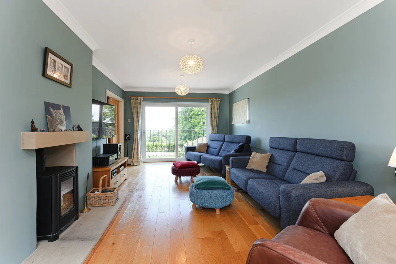 Cooper Lane, Hoylandswaine, S36, photo 14