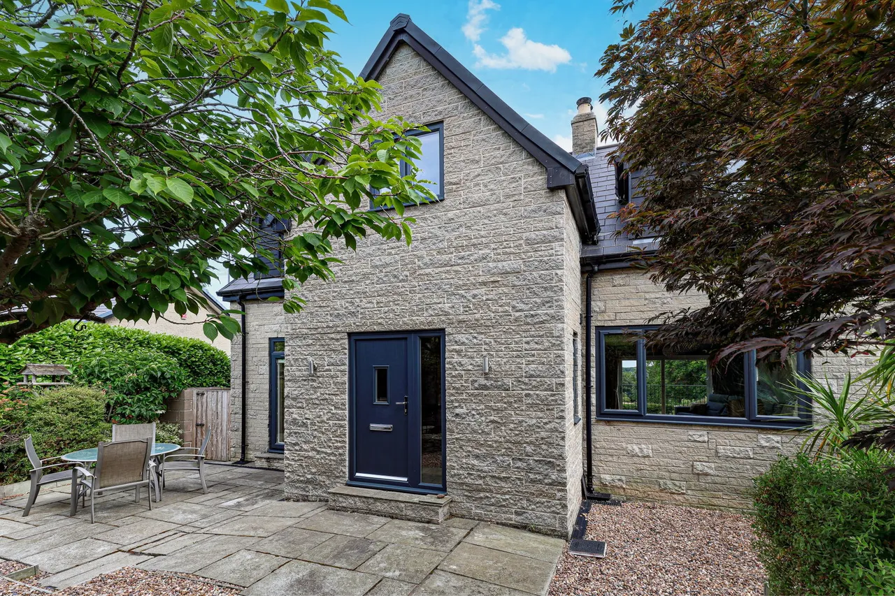 Cooper Lane, Hoylandswaine, S36, photo 20