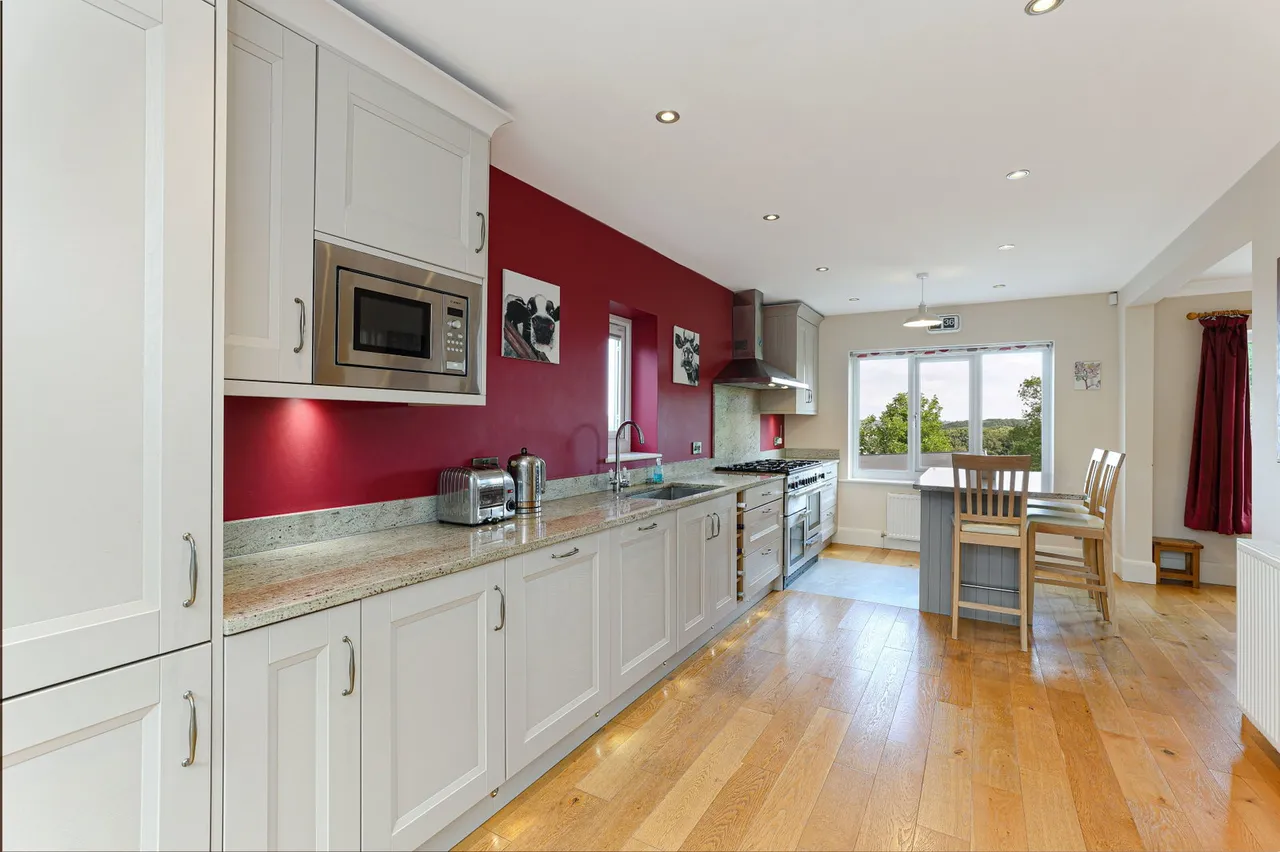 Cooper Lane, Hoylandswaine, S36, photo 8