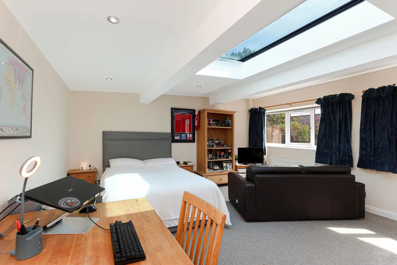 Cooper Lane, Hoylandswaine, S36, photo 28