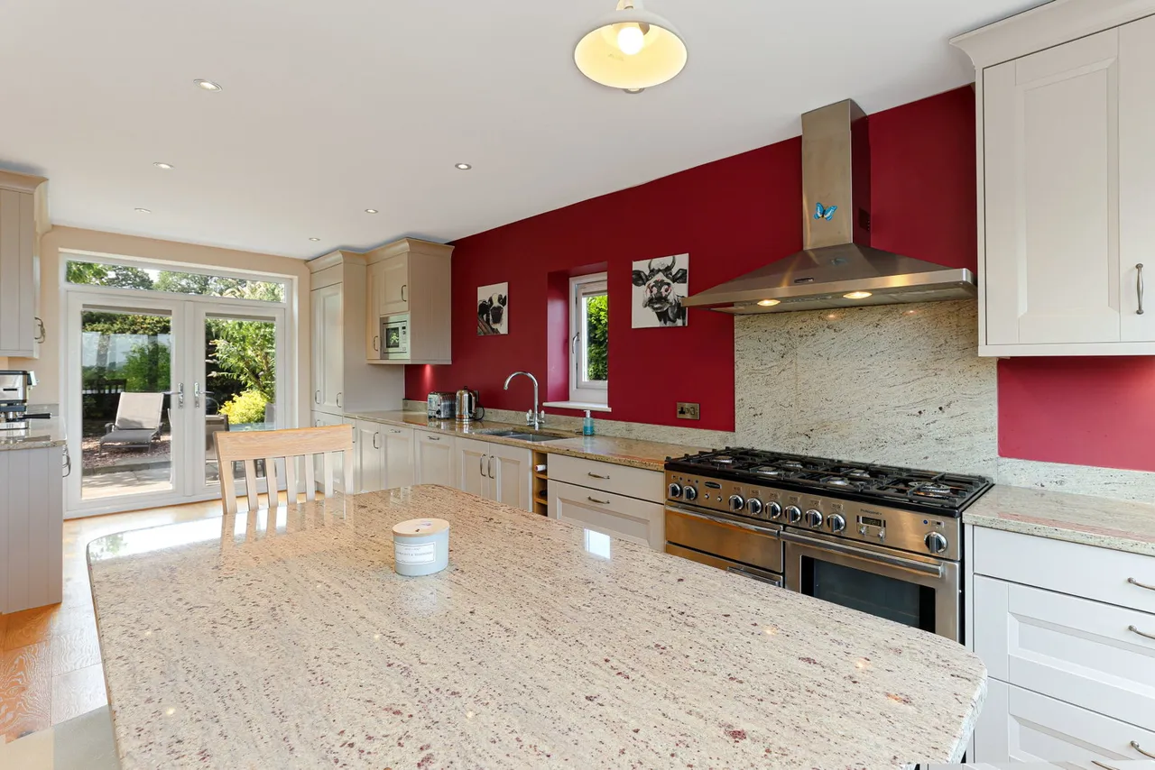 Cooper Lane, Hoylandswaine, S36, photo 10