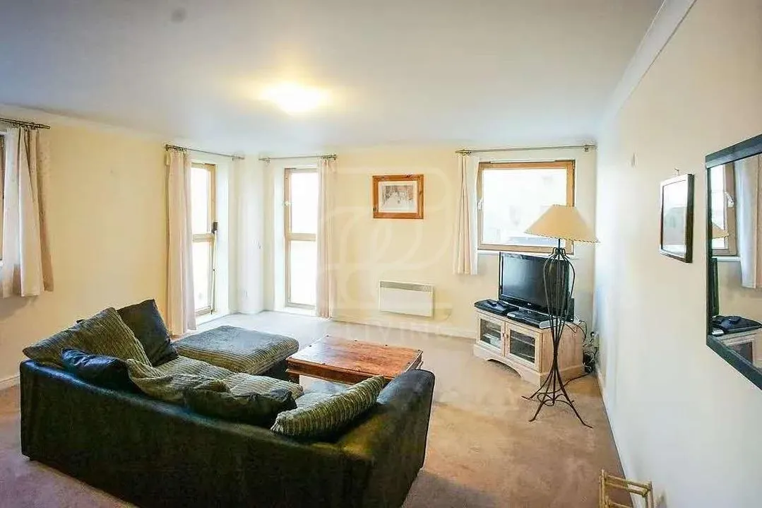 Meridian Place, London, E14, photo 2