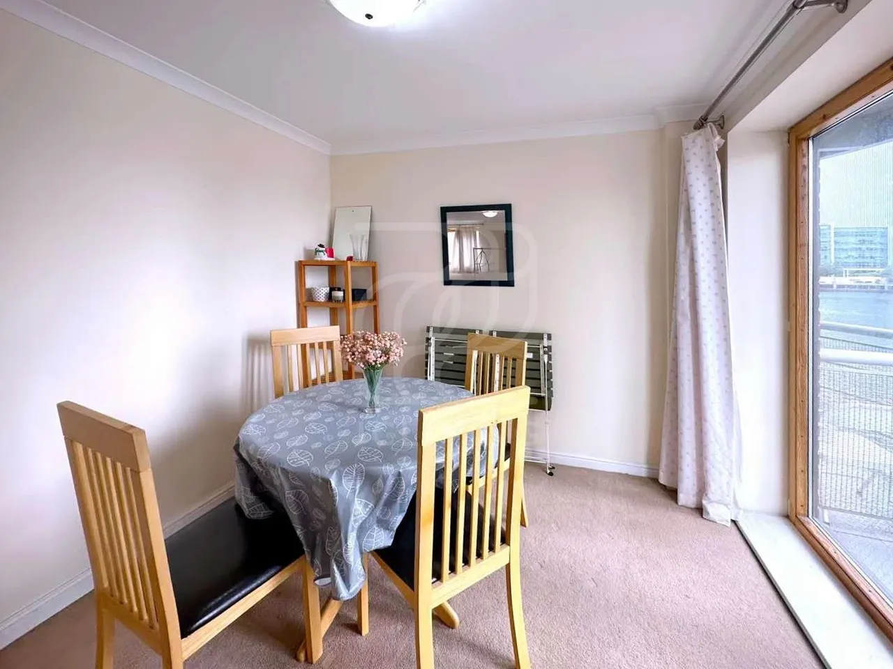 Meridian Place, London, E14, photo 4