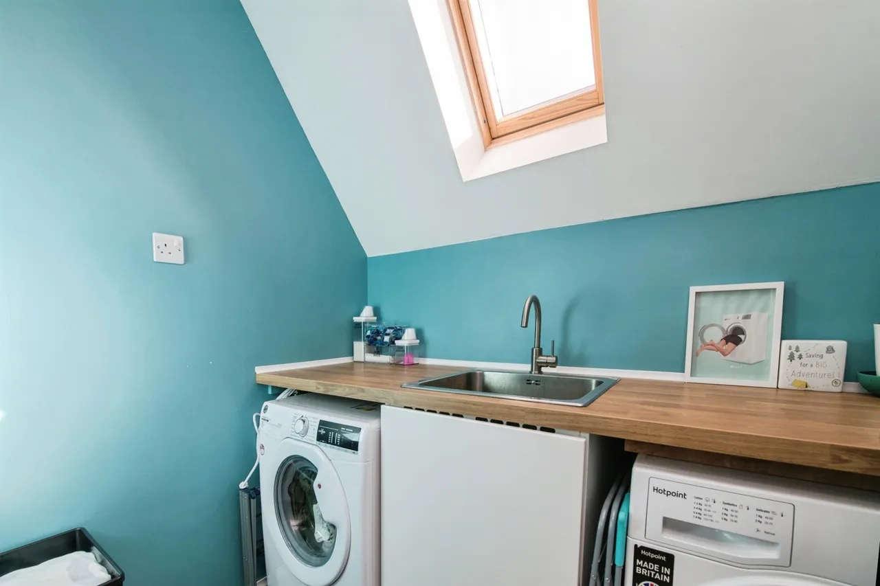 Flax Meadow Lane, Axminster, EX13, photo 14