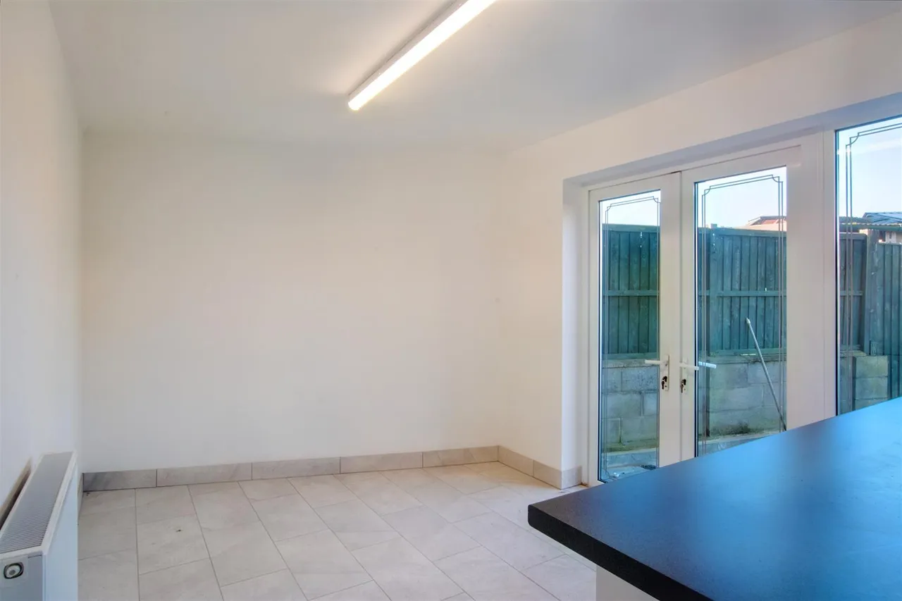 Brampton Drive, Stapleford, NG9, photo 9